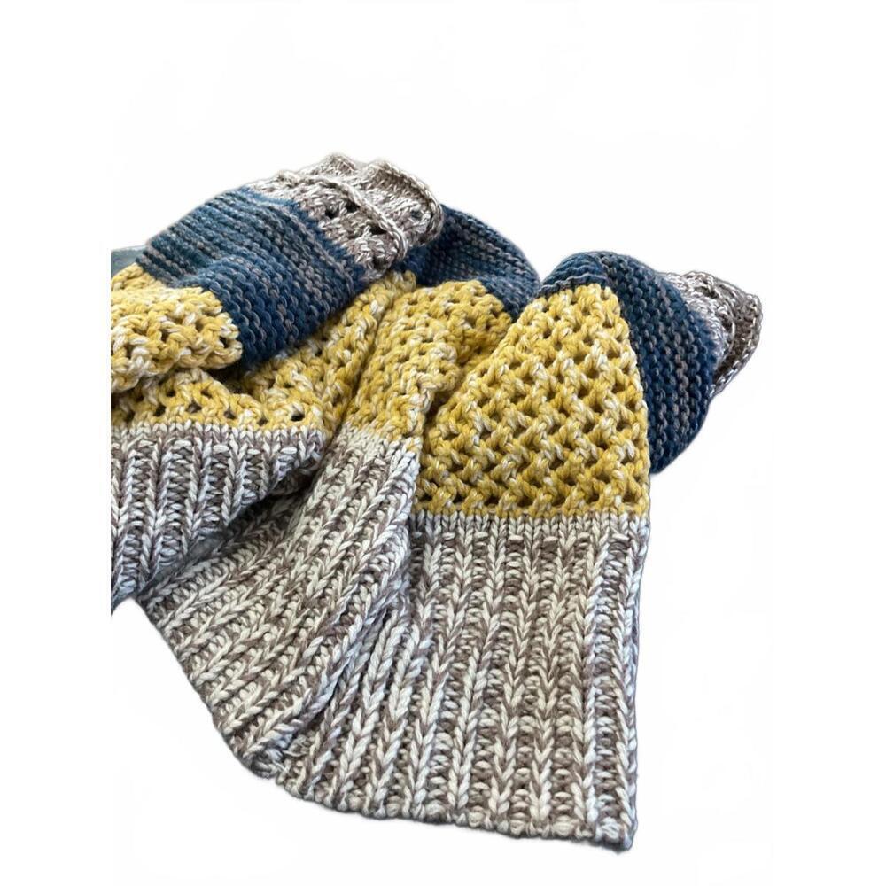 Look Cozy Chunky Knit  Infinity Scarf in Yellow, Blue, and Beige